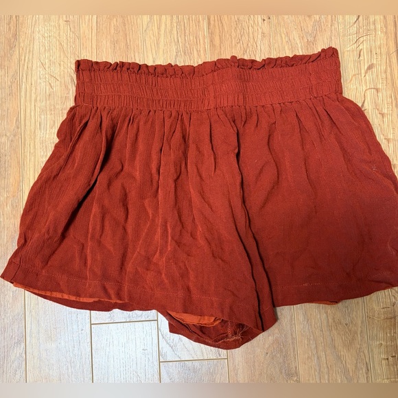 Source Unknown High Waist Rust Shorts - Picture 3 of 3